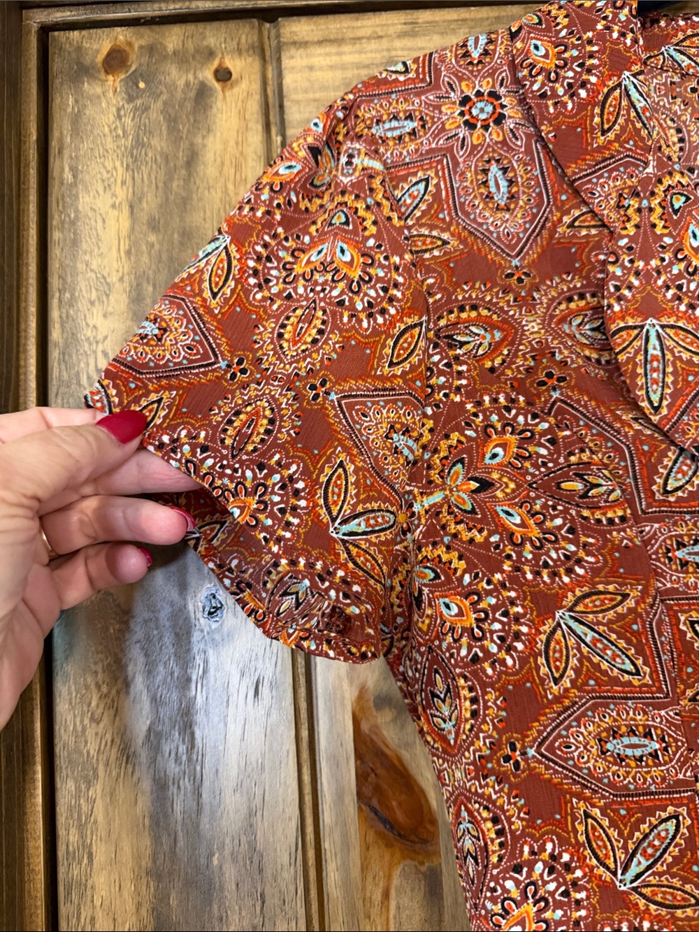 Button-Front Rust Paisley High-Low Dress - Picture 7 of 12